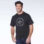 vestir Leatherman camiseta de manga corta con insignia Heritage negro T44R294 - Leatherman Colombia - Image 7